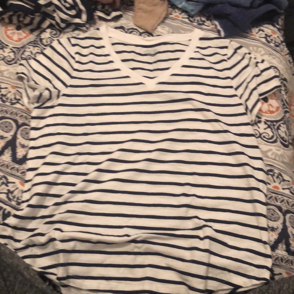 Old Navy S White and Navy Blue Stripped